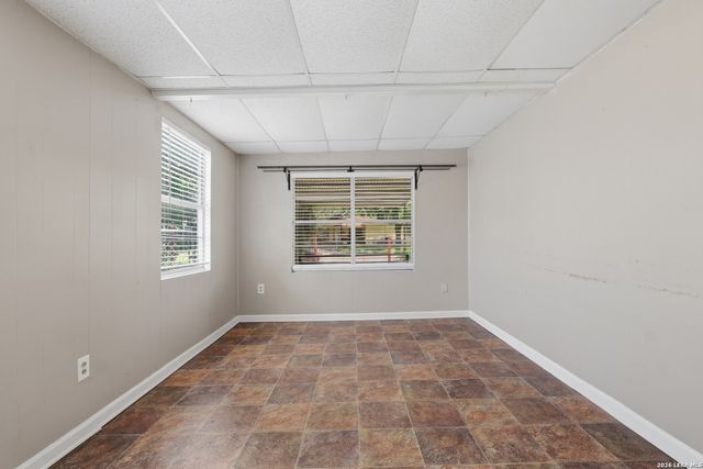 530 E BONNER AVE, San Antonio, TX 78214