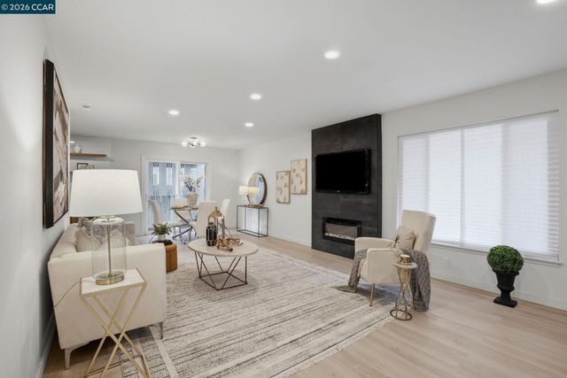 1630 Nicholas Dr, Concord, CA 94520