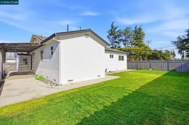 1630 Nicholas Dr, Concord, CA 94520