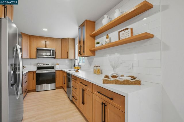 1630 Nicholas Dr, Concord, CA 94520