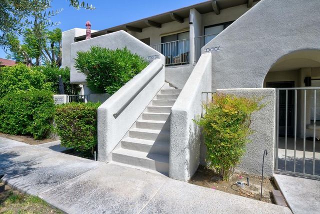 1150 E Amado Road 20c2, Palm Springs, CA 92262