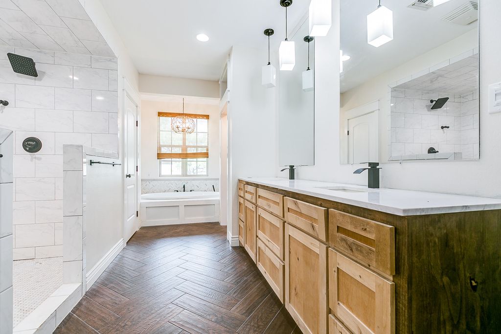 Image 17 of property listing at 15555 Deer Valley Loop, Carlsbad, TX 76934