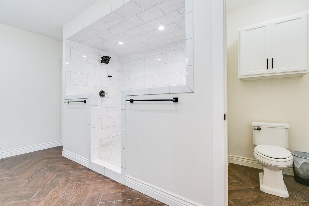 Image 19 of property listing at 15555 Deer Valley Loop, Carlsbad, TX 76934