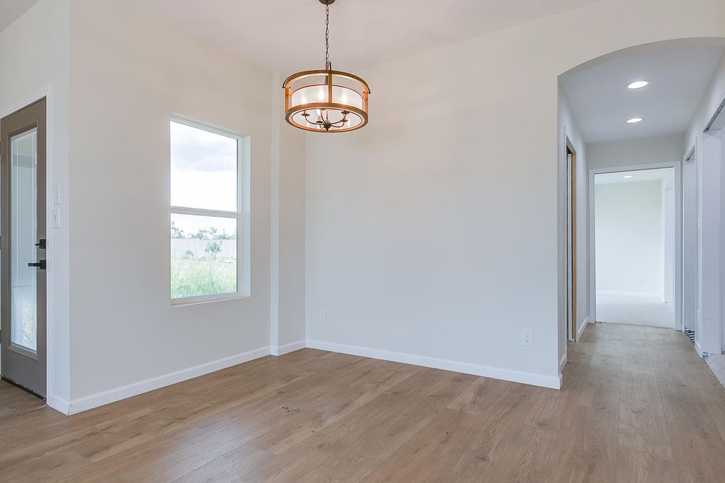 Image 51 of property listing at 15555 Deer Valley Loop, Carlsbad, TX 76934