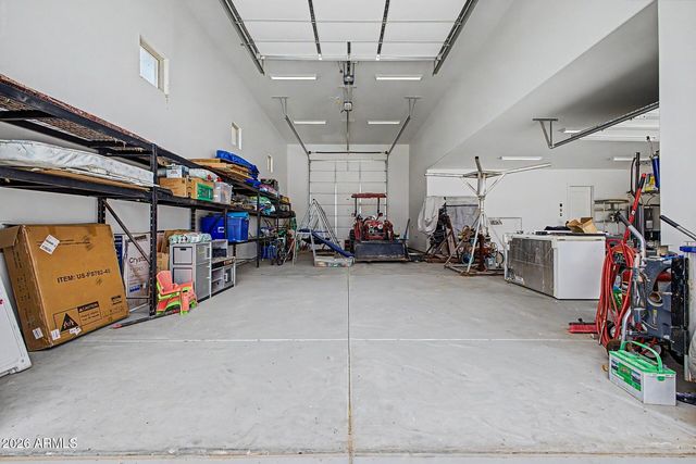 24009 W REDBIRD Road, Wittmann, AZ 85361