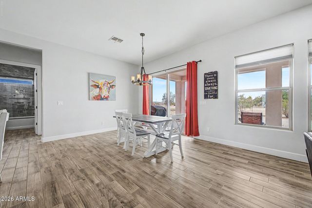 24009 W REDBIRD Road, Wittmann, AZ 85361