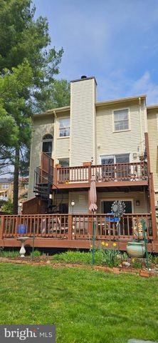 1943 HICKORY HILL LN, Silver Spring, MD 20906
