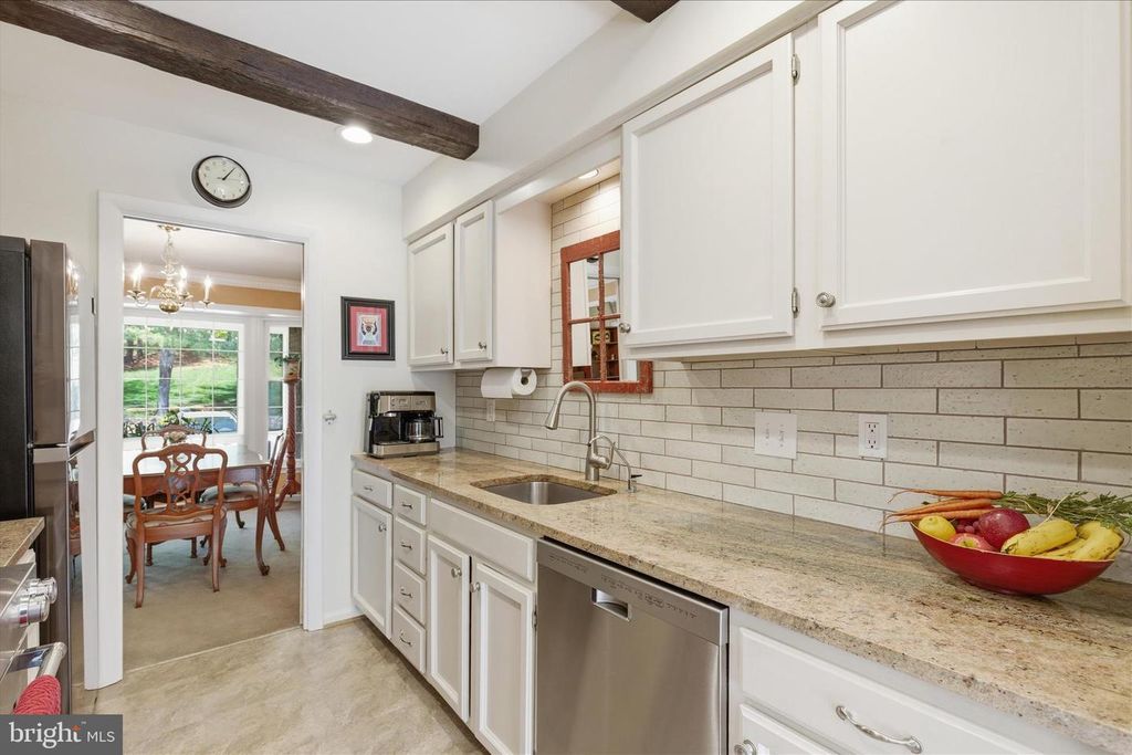 Image 16 of property listing at 1943 HICKORY HILL LN, Silver Spring, MD 20906