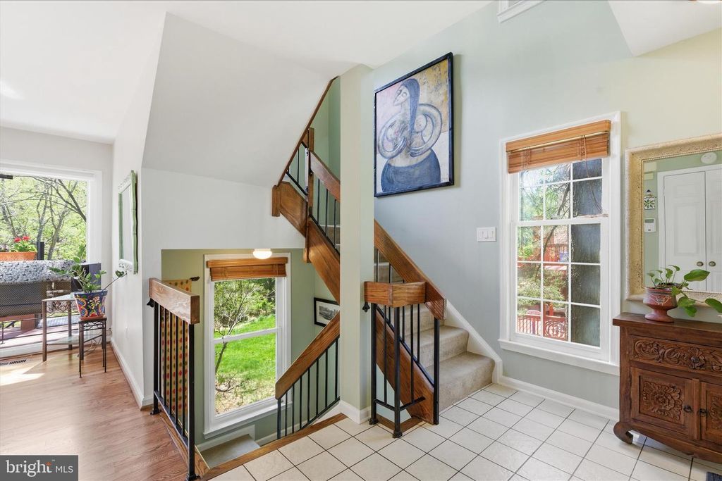 Image 20 of property listing at 1943 HICKORY HILL LN, Silver Spring, MD 20906