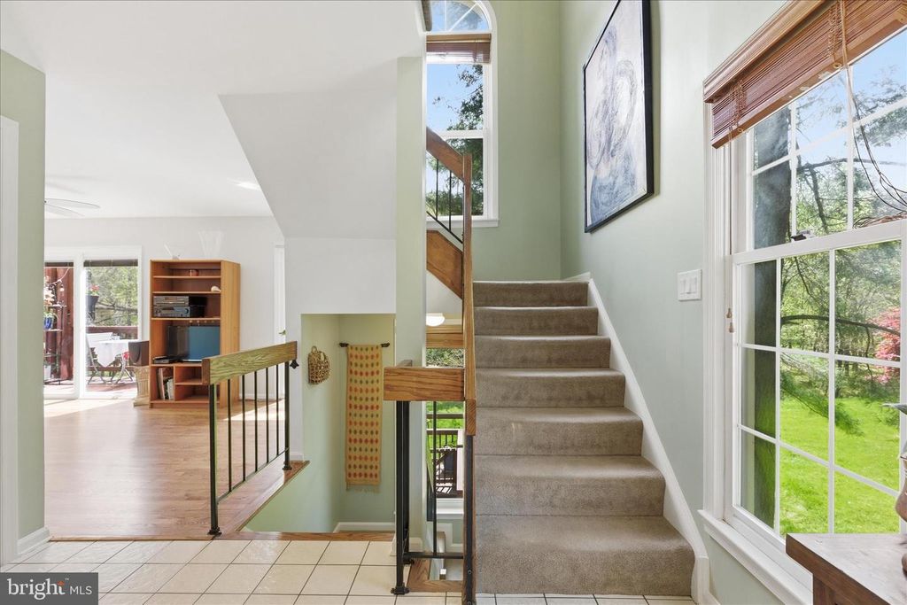 Image 27 of property listing at 1943 HICKORY HILL LN, Silver Spring, MD 20906