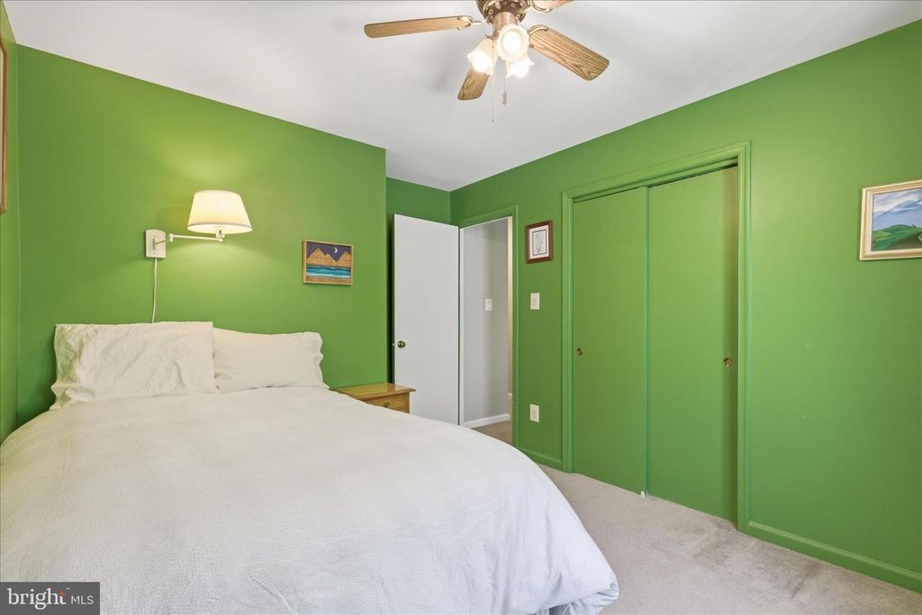 Image 35 of property listing at 1943 HICKORY HILL LN, Silver Spring, MD 20906