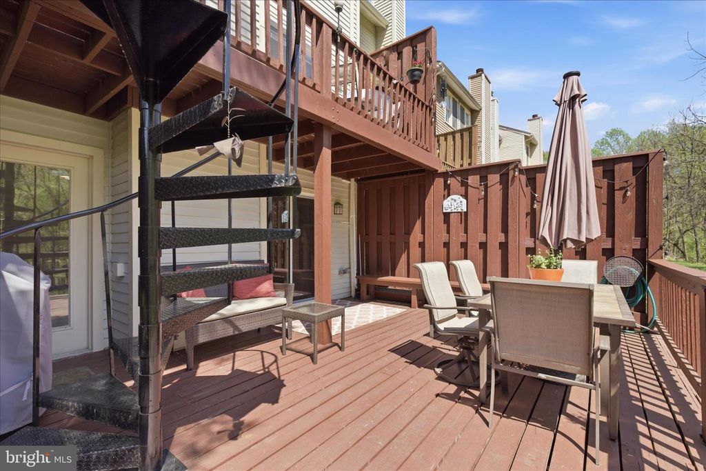 Image 44 of property listing at 1943 HICKORY HILL LN, Silver Spring, MD 20906