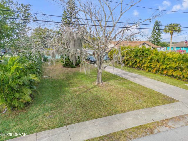 2576 Sunset Drive, New Smyrna Beach, FL 32168