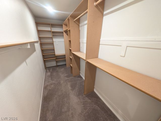 4811 Shady Chestnut Court, Las Vegas, NV 89131