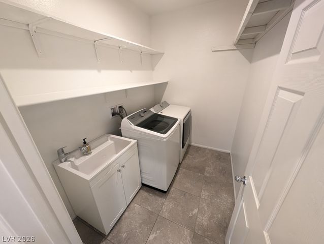 4811 Shady Chestnut Court, Las Vegas, NV 89131