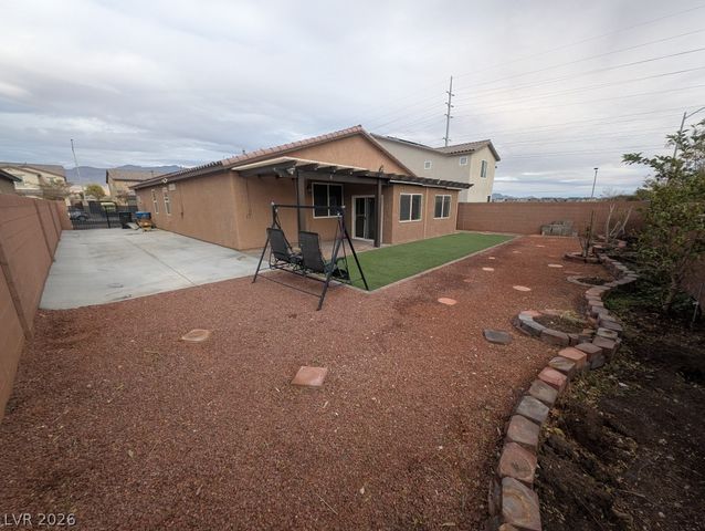 4811 Shady Chestnut Court, Las Vegas, NV 89131