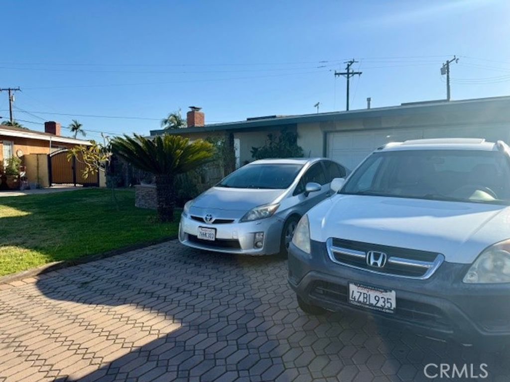 338 E Michelle, West Covina, CA 91790