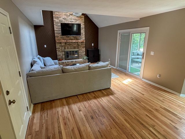 621 Valley Wood Court, Westerville, OH 43081