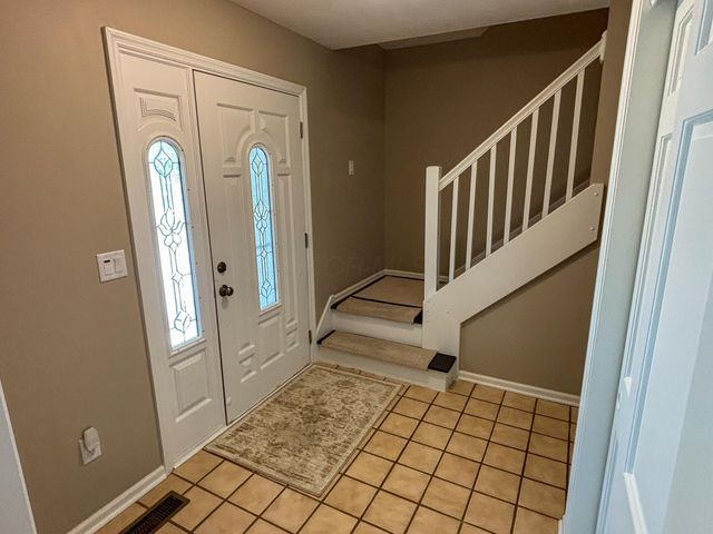 621 Valley Wood Court, Westerville, OH 43081