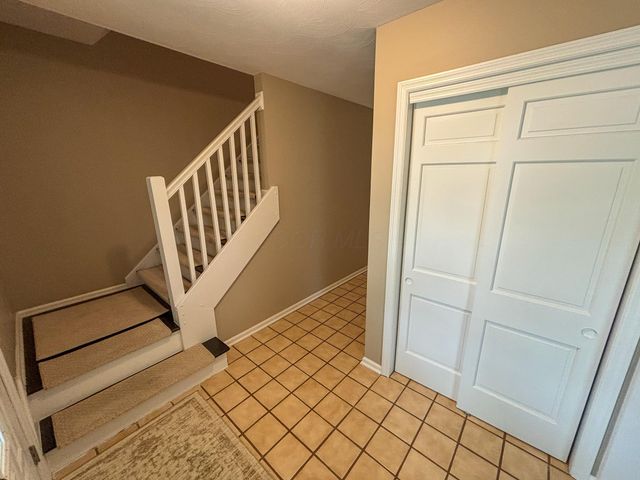 621 Valley Wood Court, Westerville, OH 43081