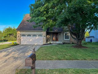 621 Valley Wood Court, Westerville, OH 43081