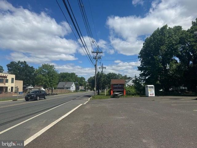 713 DELSEA DR, Westville, NJ 08093