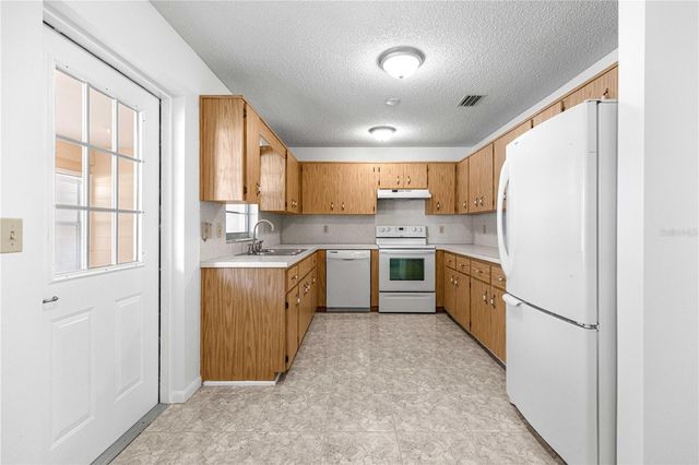 8575 SW 90TH LANE C, Ocala, FL 34481