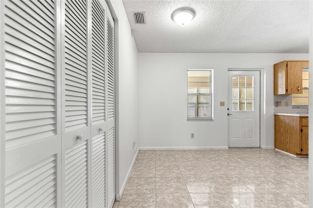 8575 SW 90TH LANE C, Ocala, FL 34481