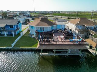 638 Warsaw Street, Hitchcock, TX 77563