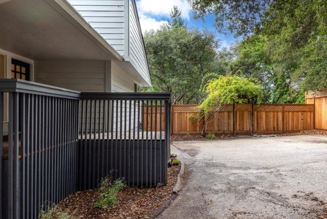 188 Kelly Lane, Santa Cruz, CA 95060