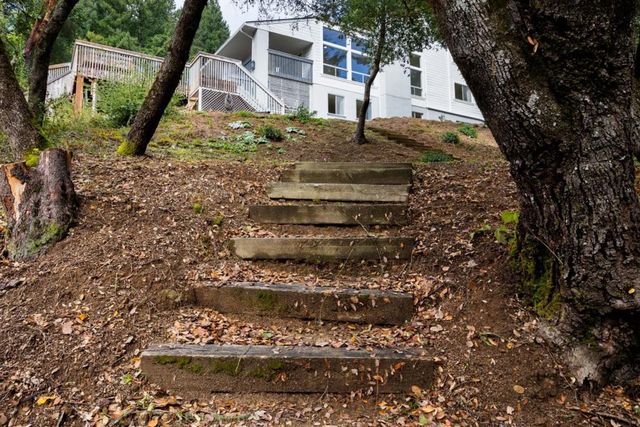 188 Kelly Lane, Santa Cruz, CA 95060