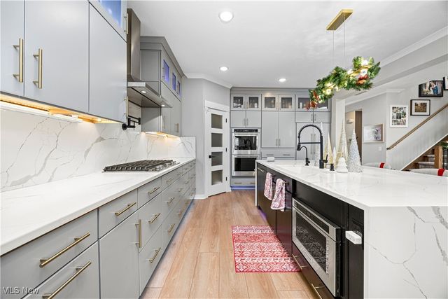 2817 Torrey Pine Drive, Medina, OH 44256