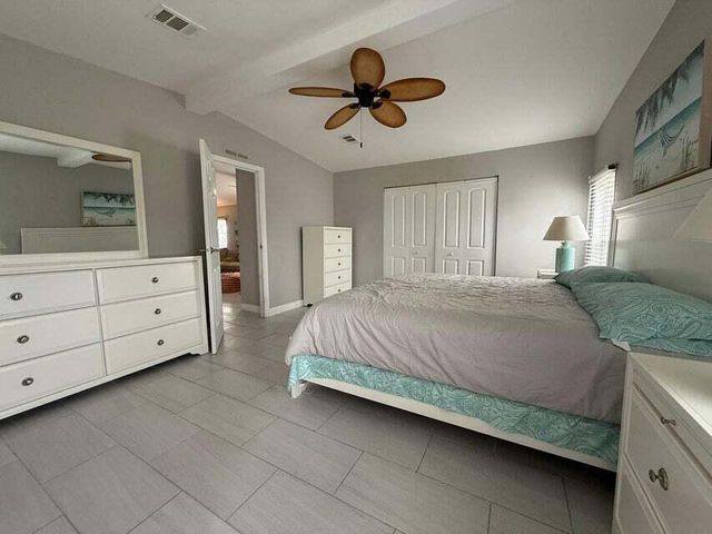 6085 Seashore Drive, Atlantis, FL 33462