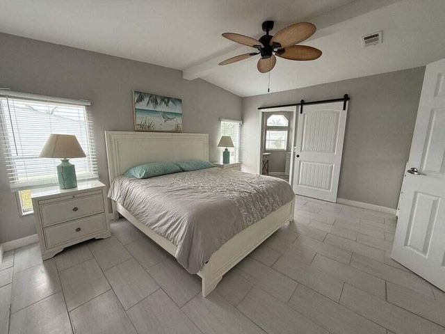 6085 Seashore Drive, Atlantis, FL 33462