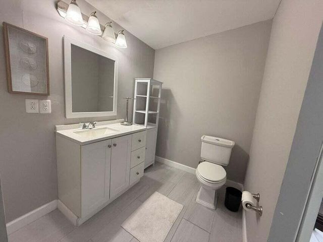 6085 Seashore Drive, Atlantis, FL 33462