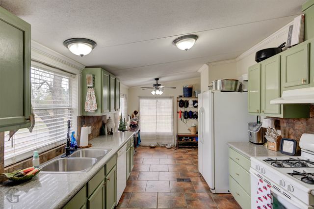 727 Highway 162, Benton, LA 71006