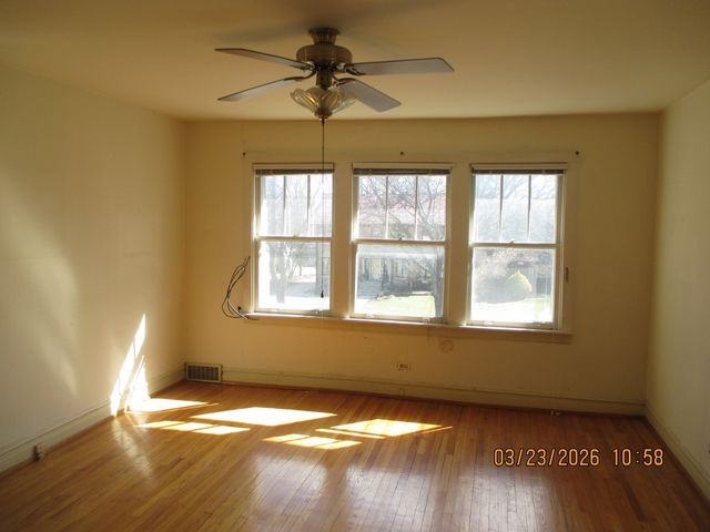 914 Jackson Avenue, River Forest, IL 60305