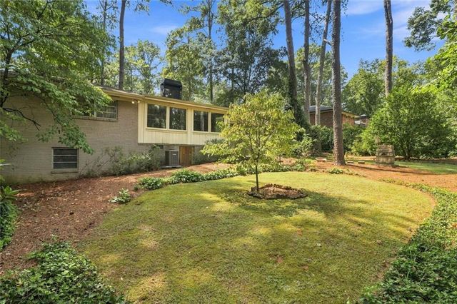 1550 Diamond Head Circle, Decatur, GA 30033