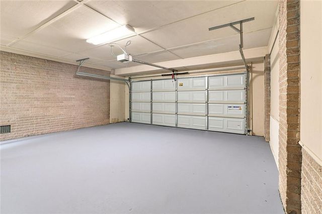 1550 Diamond Head Circle, Decatur, GA 30033