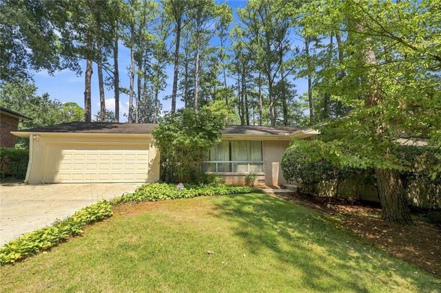 1550 Diamond Head Circle, Decatur, GA 30033