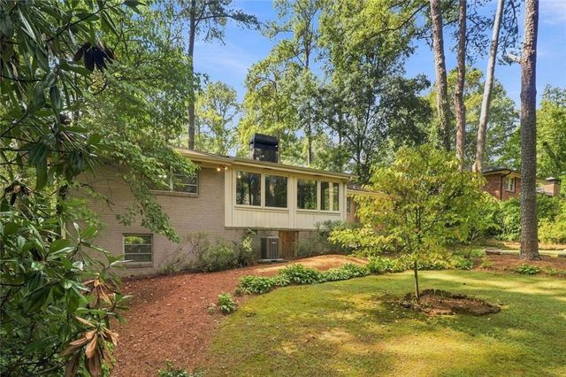 1550 Diamond Head Circle, Decatur, GA 30033
