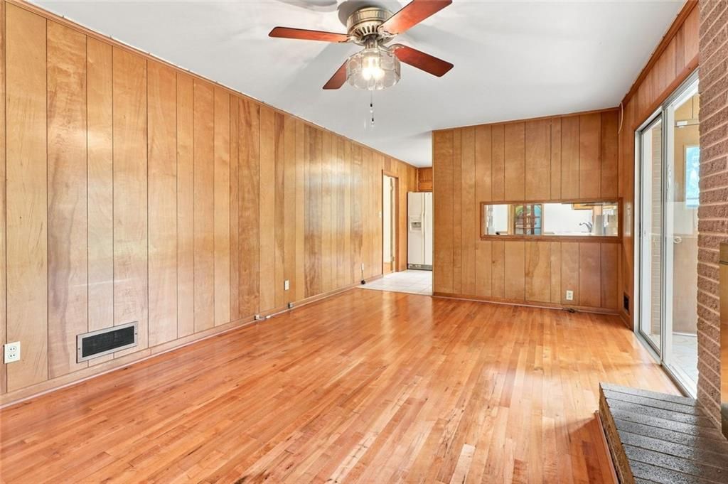 Image 26 of property listing at 1550 Diamond Head Circle, Decatur, GA 30033