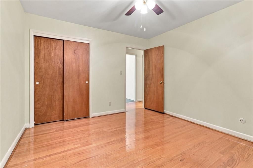 Image 38 of property listing at 1550 Diamond Head Circle, Decatur, GA 30033