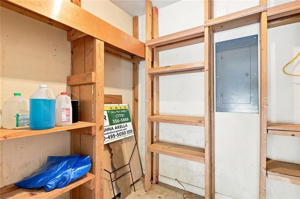 Image 51 of property listing at 1550 Diamond Head Circle, Decatur, GA 30033