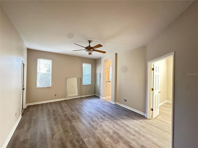 8037 MOCCASIN TRAIL DRIVE, Riverview, FL 33578