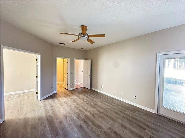 8037 MOCCASIN TRAIL DRIVE, Riverview, FL 33578