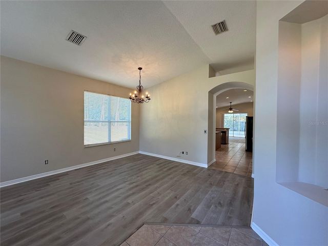 8037 MOCCASIN TRAIL DRIVE, Riverview, FL 33578