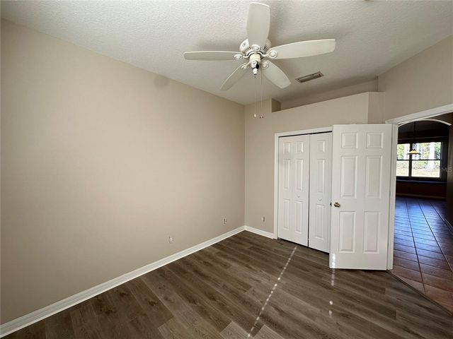 8037 MOCCASIN TRAIL DRIVE, Riverview, FL 33578