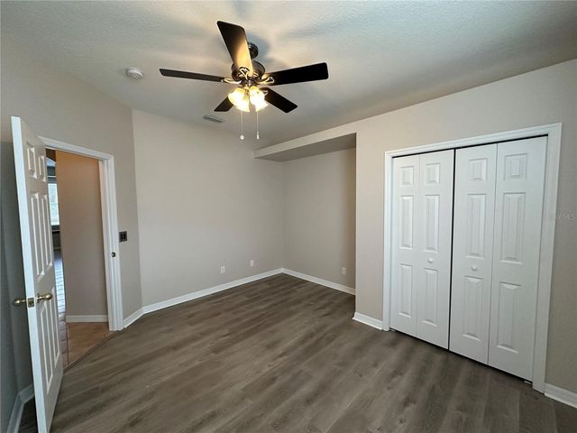 8037 MOCCASIN TRAIL DRIVE, Riverview, FL 33578