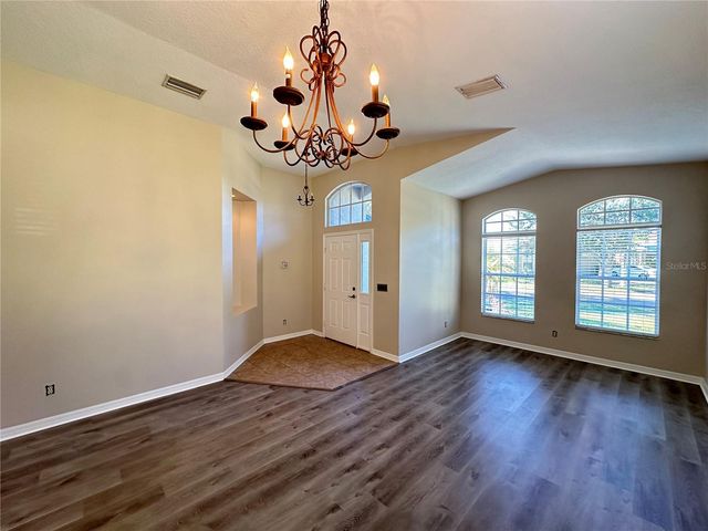 8037 MOCCASIN TRAIL DRIVE, Riverview, FL 33578